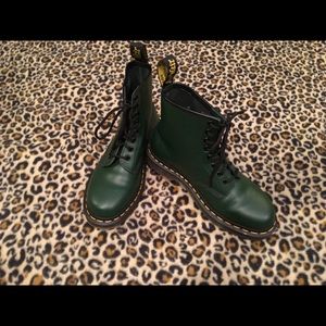 Size 8-Doc Matins. Dark green.